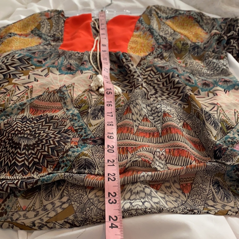 Sheer Flowy Fun Blouse - Picture 6 of 6
